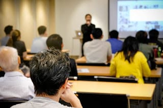 TALLERES DE VERANO - Escuela Yaque