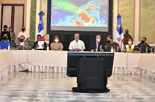 Continúa la alerta nacional ante la depresión tropical