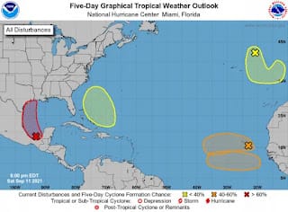 Cinco sistemas meteorológicos amenazan con convertirse en ciclones tropicales