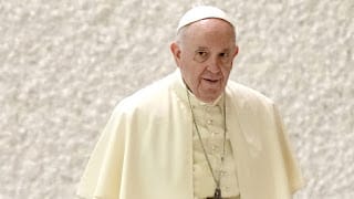 Papa Francisco: "Sigo vivo, aunque algunos me querían muerto"