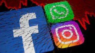 Facebook, Instagram y WhatsApp comienzan paulatinamente a funcionar de nuevo tras el apagón de siete horas 5