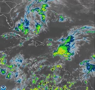 La semana laboral inicia con “lluvias relevantes”; siete provincias siguen en alerta 3 La semana laboral inicia con “lluvias relevantes”; siete provincias siguen en alerta