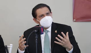 Ministro de Salud pide a la población ayudar para alcanzar la meta de vacunados en RD 5