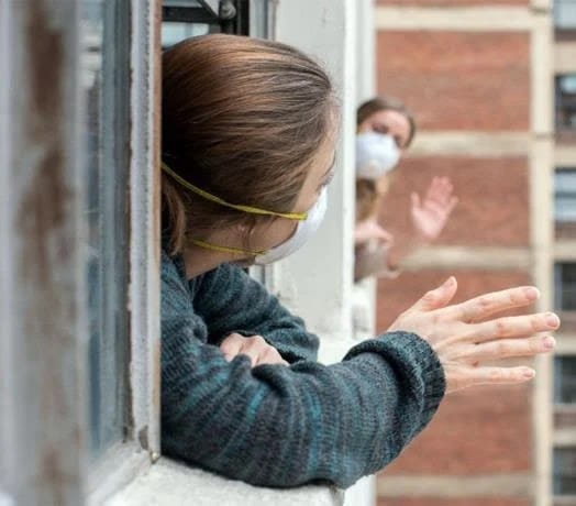 El mundo despide otro año marcado por la pandemia 5