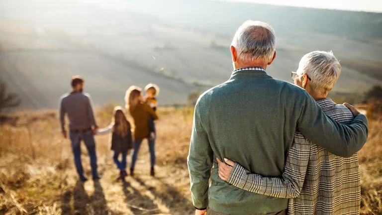 3 estrategias sanadoras para atravesar el dolor de perder a un ser querido