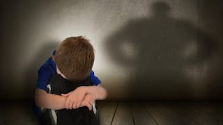 Gales prohíbe por ley cualquier tipo de castigo físico a los niños 5