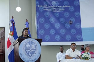 Rectora encabeza lanzamiento UASD sub centro Cotuí