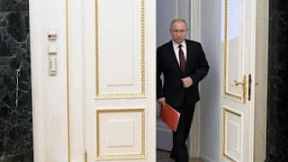 Putin reconoce a Macron 'avances' en las negociaciones con Kiev 5