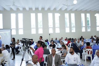 Rectora encabeza lanzamiento UASD sub centro Cotuí