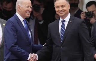 Biden dice que Putin "no puede seguir en el poder"