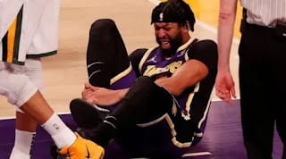 ¿Por qué los Lakers han tenido una temporada decepcionante?