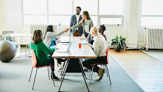 Cómo reconocer a un líder fuerte y con inteligencia emocional