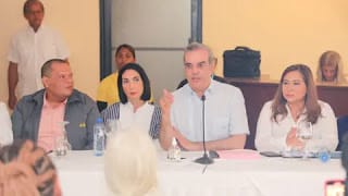 Abinader acoge solicitud extensión UASD en Santo Domingo Norte 5