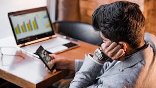 Las 12 claves para trabajar de manera más inteligente y rendir mejor en el trabajo, según la ciencia