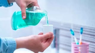Hemos estado usando mal el enjuague bucal, va antes y no después del cepillado 5