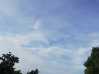 Sistema frontal producirá nublados sobre el país la tarde y noche de este lunes 5