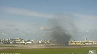 Avión procedente de República Dominicana se incendia al aterrizar en Aeropuerto de Miami