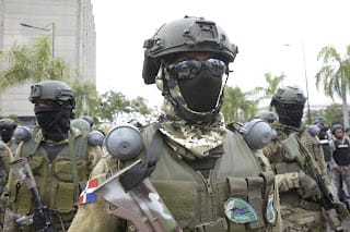 Gobierno lanza militares a las calles para frenar la delincuencia