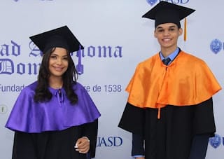 Universidad Autónoma de Santo Domingo gradúa 1892 nuevos profesionales