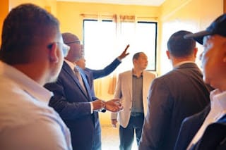 RECTOR EDITRUDIS BELTRÁN ANUNCIA REMODELACIÓN TORRE ESTUDIANTIL UASD