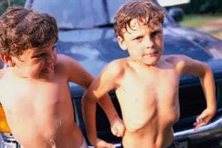 Hijos narcisistas: cuáles son los 3 errores que cometen los padres en la crianza, según la ciencia