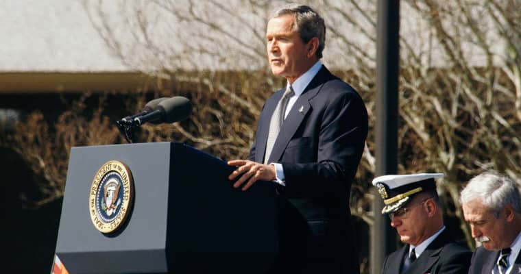 WH removes George W. Bush portraits 1