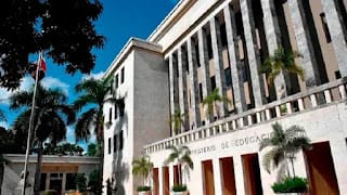 Destituyen a tres funcionarios del Minerd nombrados en gestión de Fulcar 5