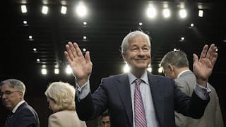 El bitcóin y otras criptomonedas son estafas piramidales, según el director general de JPMorgan 5