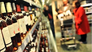 Gobierno prohibe venta de bebidas alcohólicas en provincias más afectadas por Fiona 7 Gobierno prohibe venta de bebidas alcohólicas en provincias más afectadas por Fiona