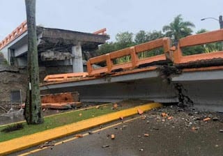 VIDEO| Estragos de Fiona: Colapsa puente de La Vega en tramo de Pontón 7 VIDEO| Estragos de Fiona: Colapsa puente de La Vega en tramo de Pontón