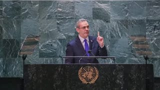 Los peligros que acechan a la democracia dominicana 5