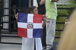 Médicos y otros sectores: “¡Basta ya de ARS y basta ya de AFP!” 15 Médicos y otros sectores: “¡Basta ya de ARS y basta ya de AFP!”