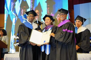 UASD inviste 2,640 profesionales de grado y postgrado dentro de la celebración de su 484 aniversario 11 UASD inviste 2,640 profesionales de grado y postgrado dentro de la celebración de su 484 aniversario