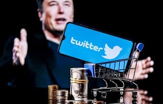 Elon Musk da marcha atrás y acepta comprar Twitter por 44,000 millones