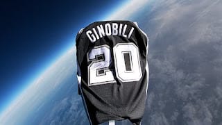 La NBA envía una camiseta de Manu Ginóbili a la estratósfera 5