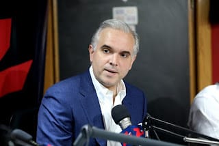 Ministro de Trabajo propone un pacto social para que el salario mínimo cubra la canasta familiar 5