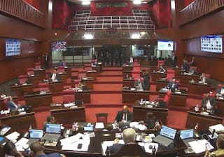 Senadores afirman EEUU busca convertir a RD en un campo de refugiados de haitianos 5