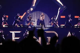 Daddy Yankee revienta el Olímpico en una noche legendaria; El Alfa y Omega fueron sus cómplices 7 Daddy Yankee revienta el Olímpico en una noche legendaria; El Alfa y Omega fueron sus cómplices