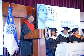 UASD entrega al país 4,121 profesionales de grado y postgrado 10 UASD entrega al país 4,121 profesionales de grado y postgrado