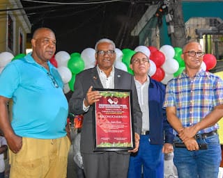 Club Deportivo, Recreativo y Cultural, Los Compadres, reconoce labor Juan Rosa frente a la DGJP 5