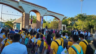 La UASD Recinto Santiago celebró con alegría el día del natalicio de Patricio Juan Pablo Duarte