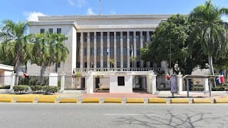 Ministerio de Educación avanza en la ejecución del Plan Nacional de Viviendas Familia Feliz para profesores 5