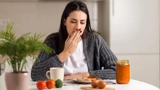 ¿Por qué nos entra sueño a la hora de comer?