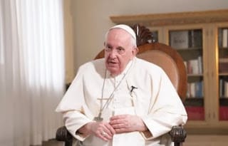 El papa Francisco abre la puerta a “revisar” el celibato en la Iglesia
