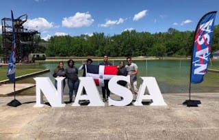 Estudiantes dominicanos ganan premios en competencia internacional de la NASA 5