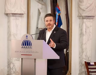 Presidente Abinader presenta logros del Programa Burocracia Cero 4 Presidente Abinader presenta logros del Programa Burocracia Cero