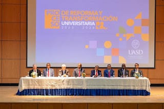 La Reforma Universitaria: Construyendo una Mejor UASD para el Siglo XXI