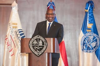 Certifican en la UASD a 2 mil maestros y estudiantes en competencias digitales