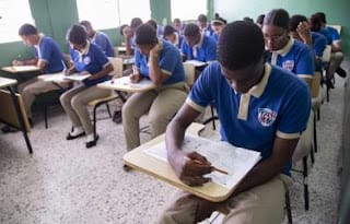 42 escuelas y 400 aulas móviles entrarán al sistema en el nuevo año escolar 5