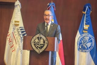 Certifican en la UASD a 2 mil maestros y estudiantes en competencias digitales